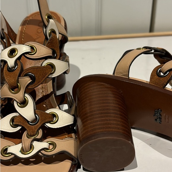 Coach 1941 Coachlink Sandals Saddle/Beechwood/Chalk Size 7 - Picture 5 of 7